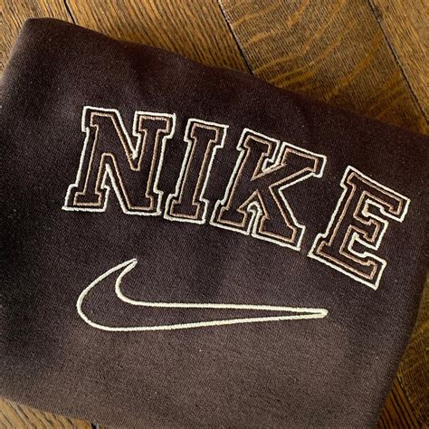 nike spellout sweatshirt fake - how to check for Nike.